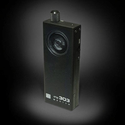 ���-303